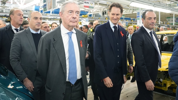 Elkann: regole sbagliate dall'Europa, il mercato non è pronto per l'elettrico