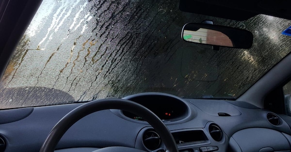 Il trucco antiappannamento dei vetri dell’auto che funziona davvero