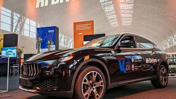 Stellantis Hi-Drive porta la guida automatizzata a un nuovo livello