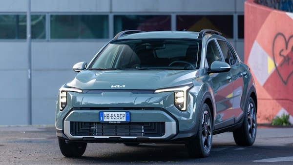 Kia Stonic 2026 su strada