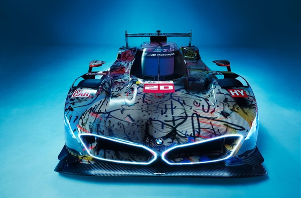 Il BMW Art Car World Tour arriva a Milano