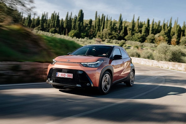 Toyota Aygo Hybrid, come va la citycar senza rivali