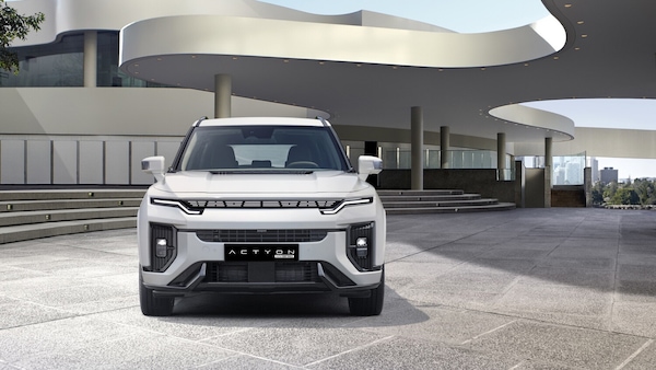 KGM Actyon, i prezzi della full hybrid