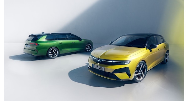 Opel accelera verso il 2026: design più pulito, tecnologia HD e DNA sportivo elettrico
