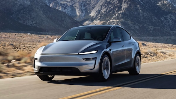 Tesla Model Y è l’auto più venduta al mondo nel 2025? Musk dice di sì, i numeri dicono altro