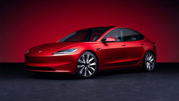 Le vendite di Tesla calano in Europa mentre cresce la pressione sul marchio