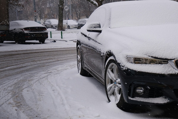 Auto elettriche e gelo: perché l’autonomia cala con il freddo