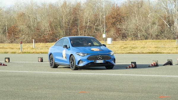 Mercedes CLA è The Car of The Year 2026
