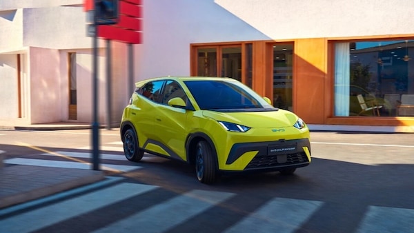 Pubblicità Byd sui motori con cinghia a bagno d'olio, Stellantis ottiene lo stop