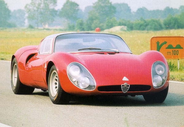 Alfa Romeo 33 Stradale, giallo da 30 milioni, svanita una delle 18