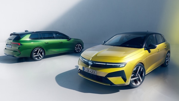 Opel Astra 2026, il restyling cambia volto ma non i prezzi