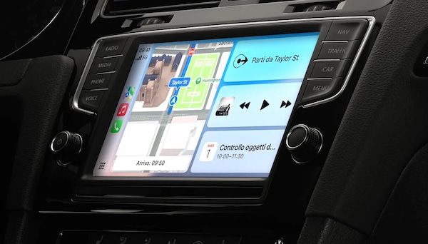 Addio alle radio nelle auto, l’allarme sui cruscotti chiusi
