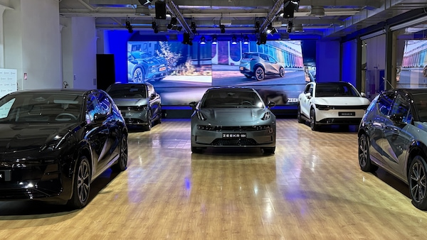 Zeekr arriva in Italia con quattro modelli: lusso elettrico firmato Jameel Motors