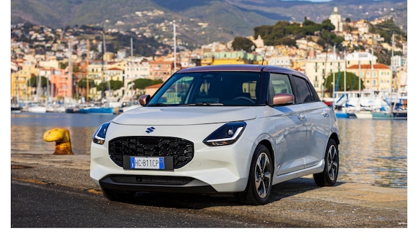 La nuova Suzuki Swift Sakura debutta a Sanremo: omaggio alla cultura giapponese