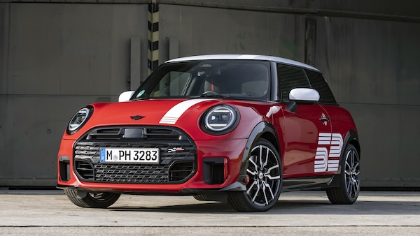 MINI 1965 Victory Edition, tributo al Rally di Monte Carlo