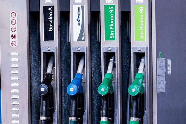 Guerra in Iran, prezzi di benzina e Diesel su di oltre 3 centesimi in tre giorni