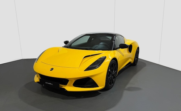 Vicenza Classic Car Show, attesa per il ritorno della Lotus Emira V6