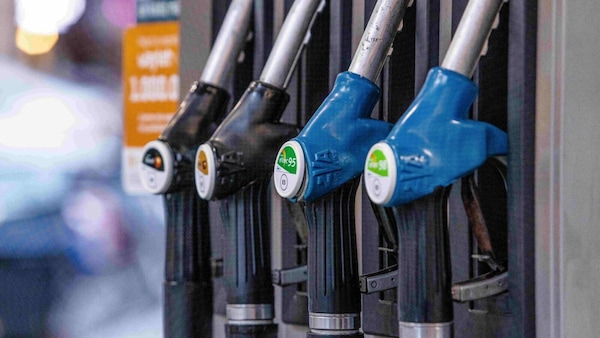 Caro benzina, arriva il decreto sulle accise mobili?