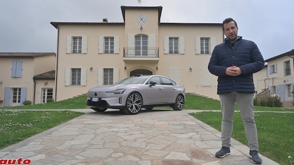 Volvo ES90, la prova su strada della berlina elettrica