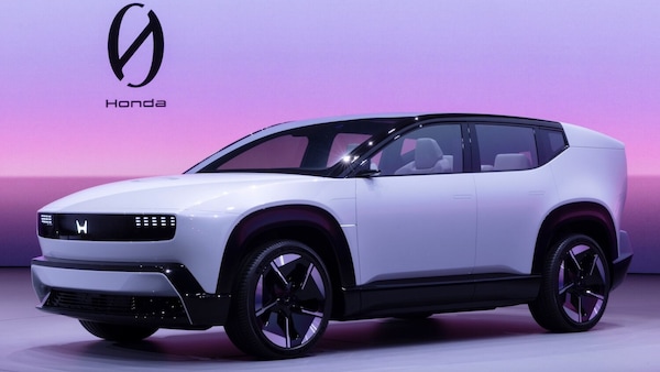 Elettrico e politiche Usa affossano Honda: perde 3 miliardi e l'ad rinuncia ai compensi