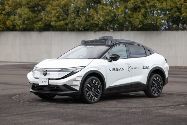 Nissan, Wayve e Uber uniscono le forze: robotaxi a Tokyo entro il 2026