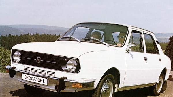 Perché nelle Skoda degli anni '80 il cofano era incernierato lateralmente?