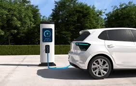Incentivi auto elettrica 2026: cosa cambia e chi può ottenerli