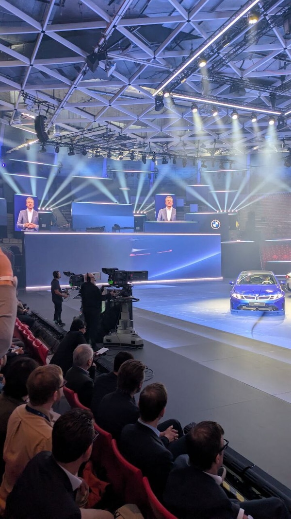 BMW, la Neue Klasse sarà anche Touring