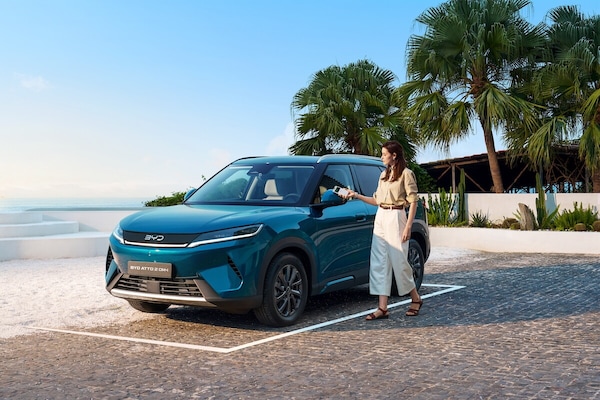 BYD ATTO 2 DM–i: la fotogallery completa