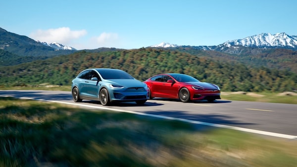 Tesla, addio a Model S e X: si punterà su un milione di robot Optimus