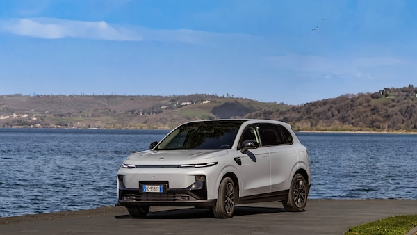 Leepmotor B10 REEV Hybrid