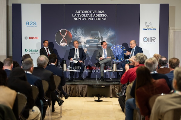 Crisi automotive Europa: tra AI, mercato globale e regole UE il settore cerca una svolta