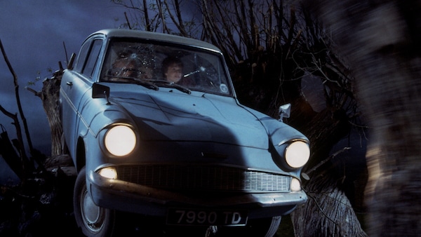 Harry Potter, sale l'attesa per la serie: tutte le auto della saga