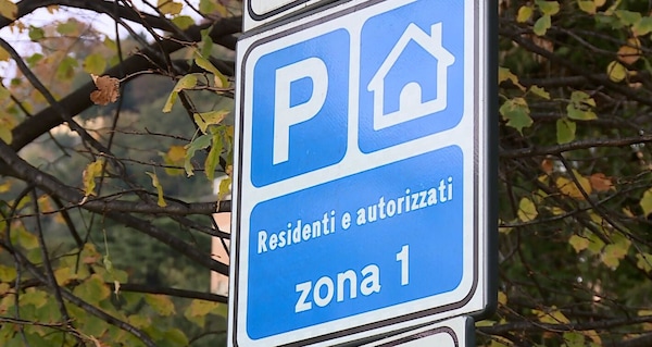 Pass sosta residenti Milano: regole e rinnovo per auto elettriche e ibride