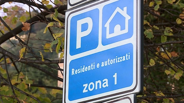 Pass sosta residenti Milano: regole e rinnovo per auto elettriche e ibride