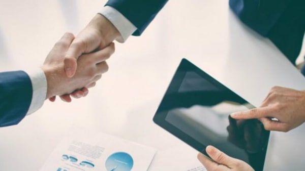 Il mercato auto vive di finanziamenti: opportunità o rischio?