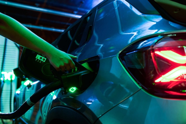 Mercato auto elettriche usate in crescita: boom nel 2025, quali sono i modelli più venduti e perché
