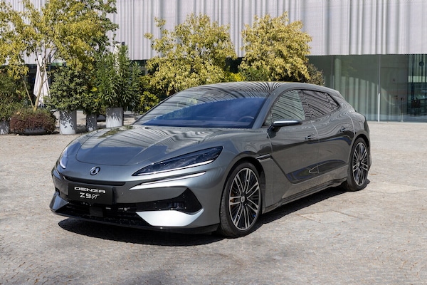 Auto cinesi premium sfidano Audi, BMW e Mercedes: la nuova partita del lusso su quattro ruote