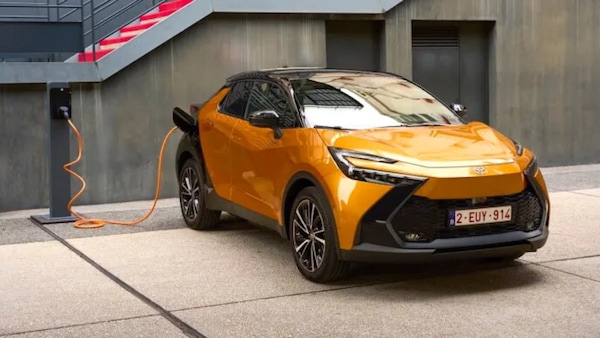 Ibride plug-in sotto 40.000 euro: le migliori 8 del 2026