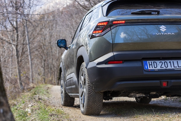 Suzuki e Vitara
