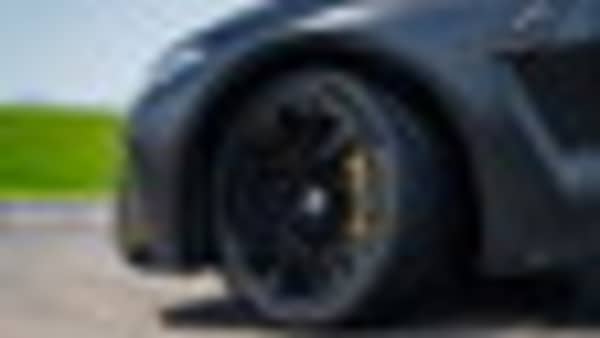 Questa scadenza sulle gomme di aprile la ricordavi? Un consiglio e un'alternativa