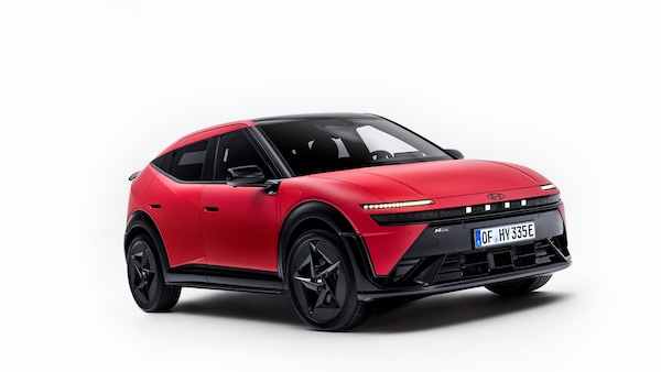 Hyundai Ioniq 3, elettrica di carattere