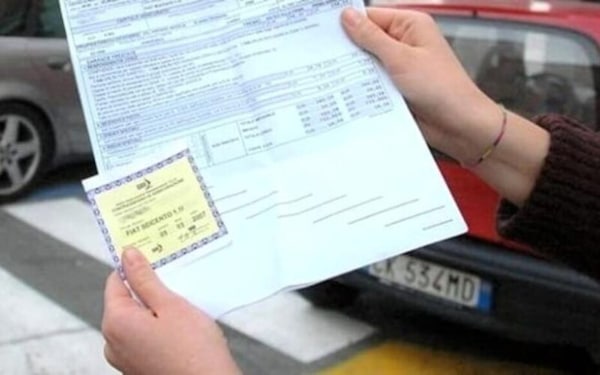 Auto senza assicurazione, arriva la stretta con l’intelligenza artificiale