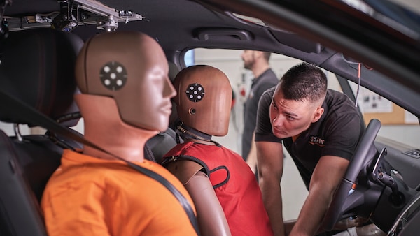 La posizione di guida perfetta per migliorare piacere e sicurezza