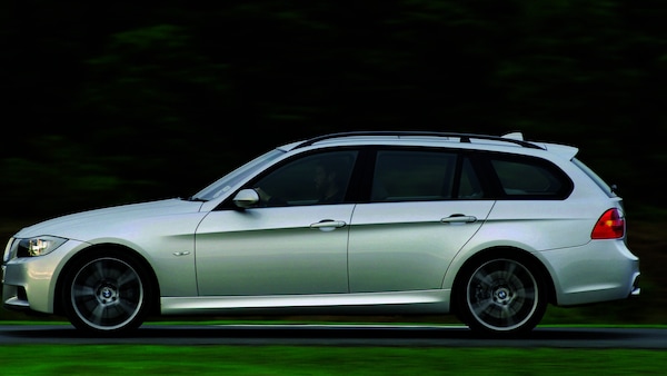 Motori feroci sotto carrozzerie anonime, le 5 cattive che non ti aspetti