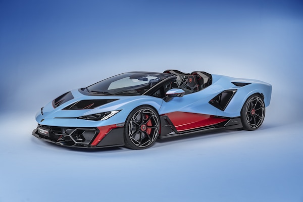Lamborghini Fenomeno Roadster, la più potente di sempre