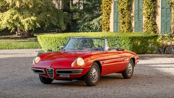 Il Duetto compie 60 anni, l'omaggio di Pininfarina all'auto di Dustin Hoffman