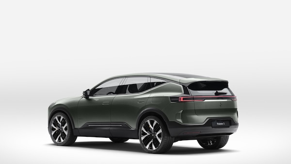 Polestar 3 2027, 800 volt più rapida nella ricarica e prestazionale