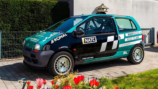 La TwinGOAT è al Nürburgring, sfida impossibile contro Verstappen