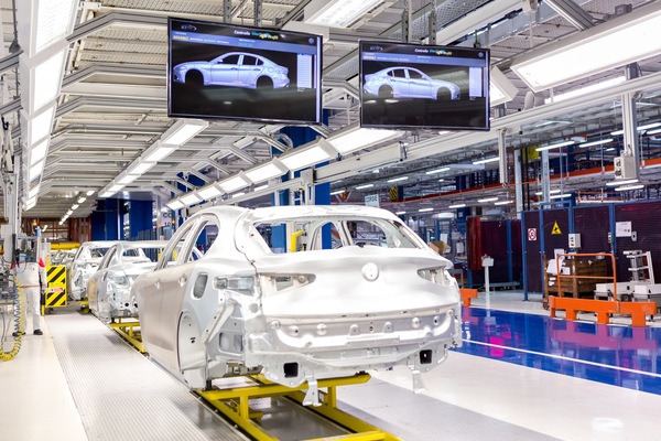BYD a Cassino, la visita è un mistero. L'azienda smentisce il sindaco
